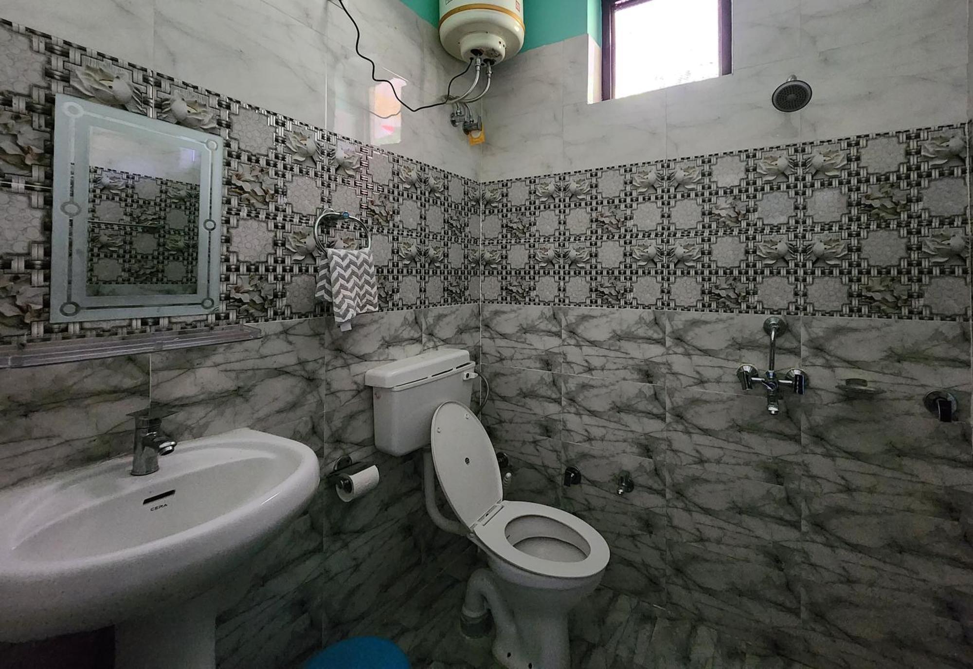 River View Villa Бір Екстер'єр фото