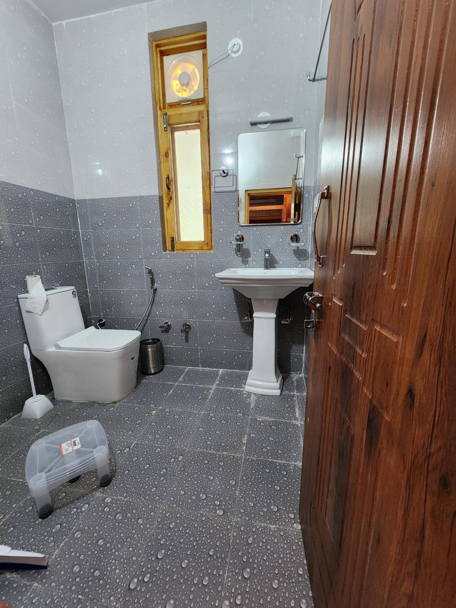 River View Villa Бір Екстер'єр фото