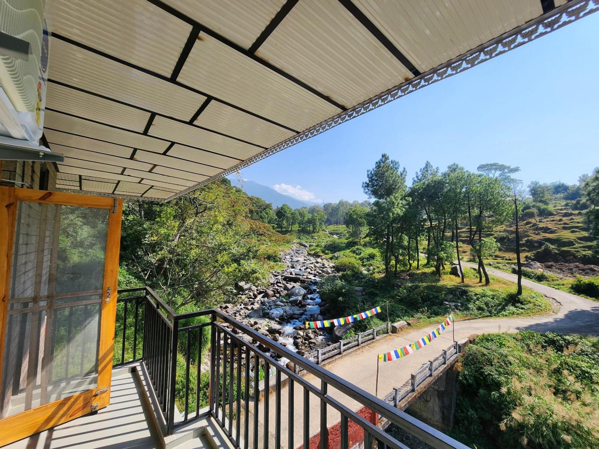River View Villa Бір Екстер'єр фото