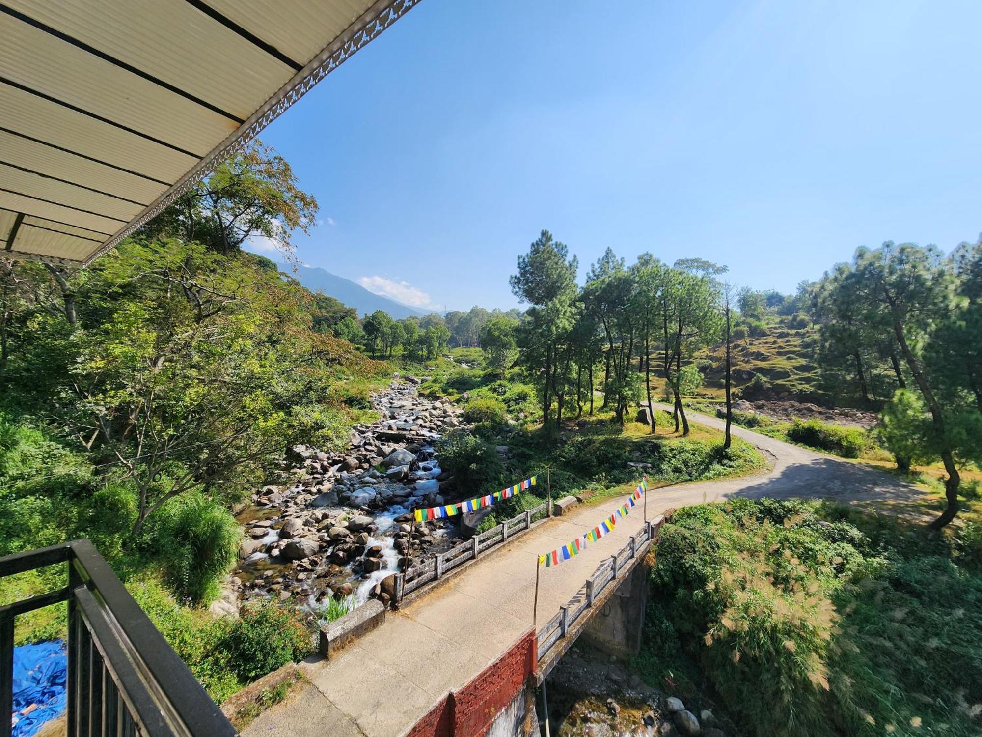 River View Villa Бір Екстер'єр фото